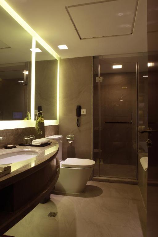 Fortune Century Hotel Zhuhai Exteriör bild