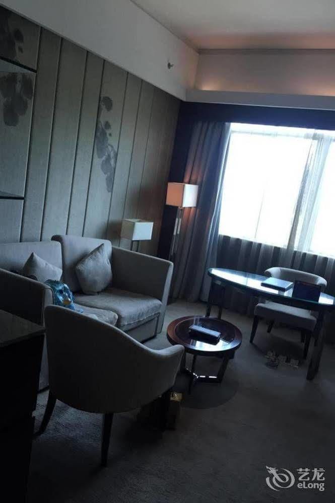 Fortune Century Hotel Zhuhai Exteriör bild